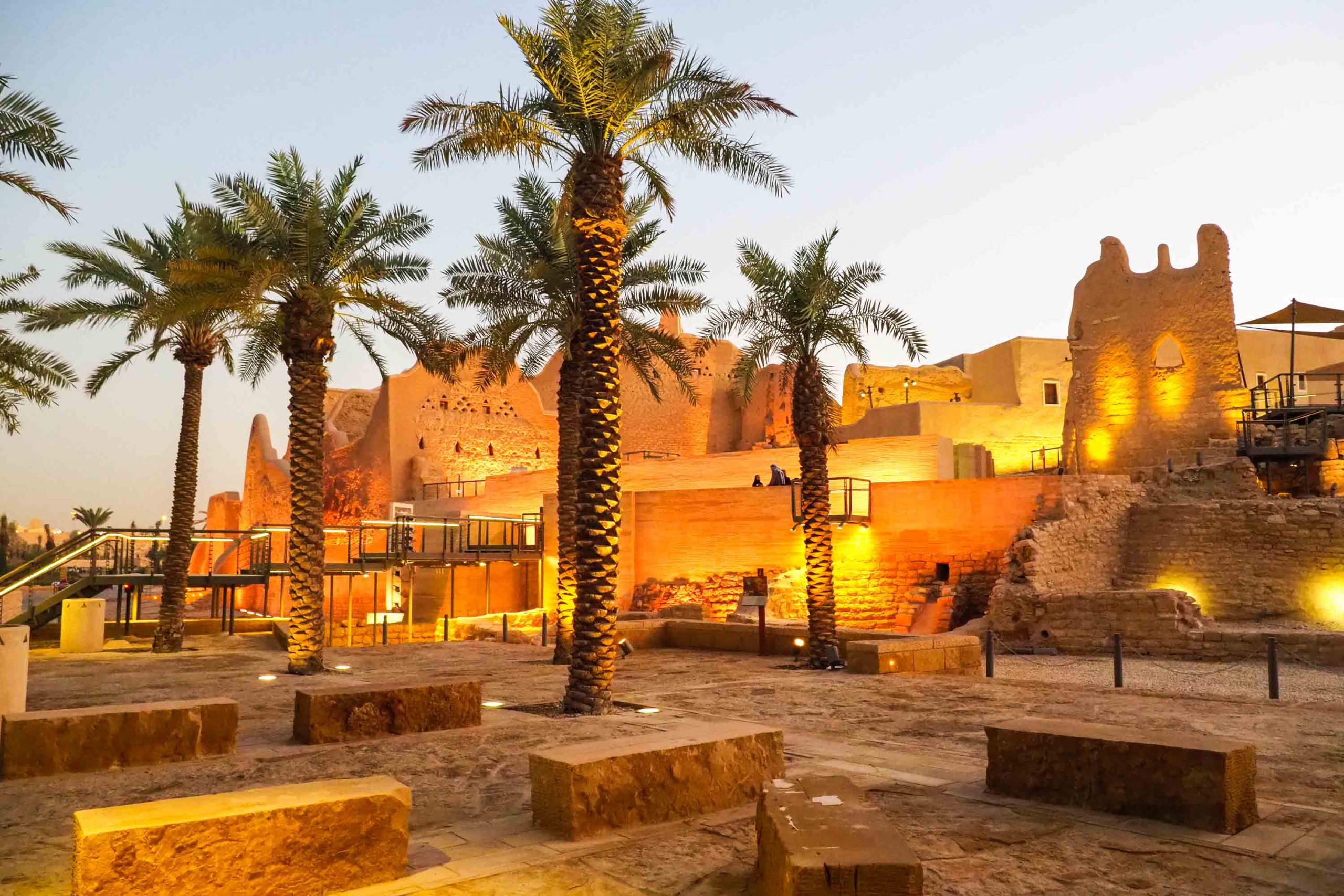 Arabian Jewels Discovery